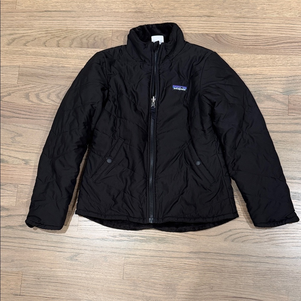 Patagonia Girl’s Reversible Black Jacket